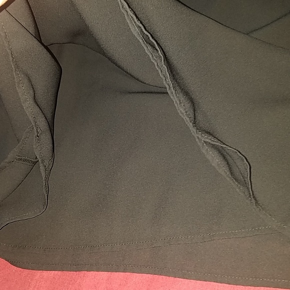 Brand new black top - Picture 7 of 8